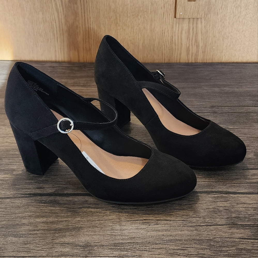Torrid Black Mary Jane Pumps WW